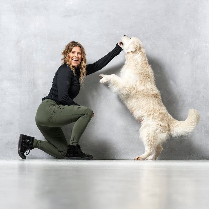 FeelFree Dog Walker Zip Jacket | Schwarz | Musli