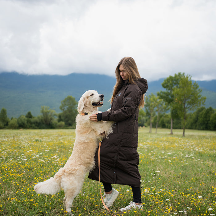 KeepDry Dog Walker Mantel | Bison | Molly